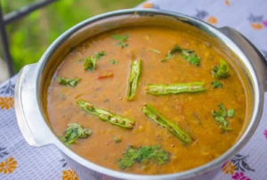 राजस्थानी दाल ढोकली रेसिपी | Rajasthani Dal Dhokli Recipe in Hindi